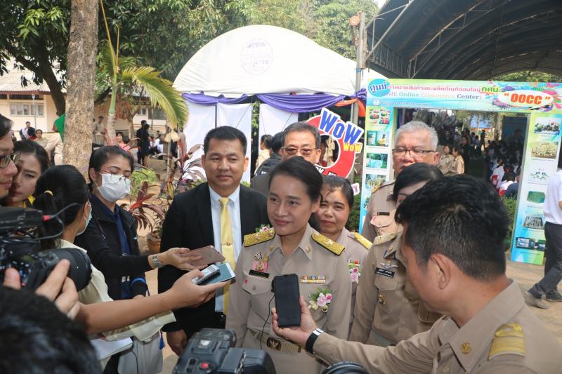 2. รับการตรวจติดตามงานตามนโยบาย รมช.