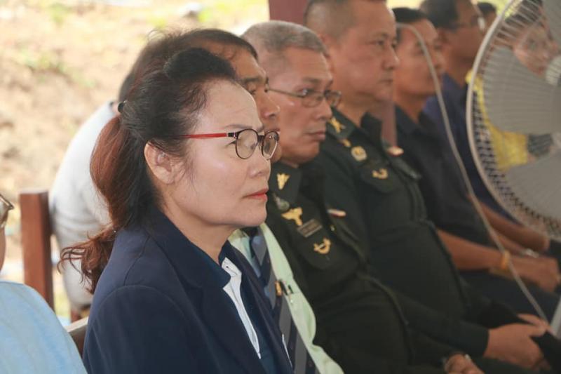 4. เข้าร่วมโครงการอบรมเยาวชนอาสารักษาดินแดนต้านภัยยาเสพติด ย.อส. จังหวัดกำแพงเพชร