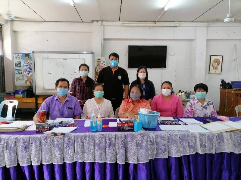 3. ผอ. สำนักงาน กศน.จังหวัดกำแพงเพชร พร้อมคณะ ได้ลงพื้นที่ตรวจเยี่ยมสนามสอบปลายภาค ภาคเรียนที่ 2 ปีการศึกษา 2562