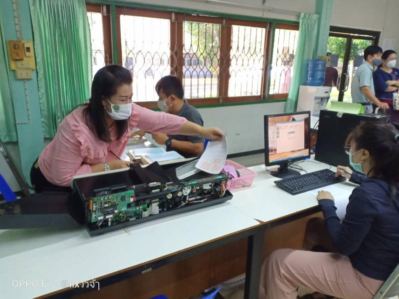 2. สำนักงาน กศน.จังหวัดกำแพงเพชร ตรวจกระดาษคำตอบ การสอบวัดผลสัมฤทธิ์ ปลายภาคเรียนที่ 2 ปีการศึกษา 2562 