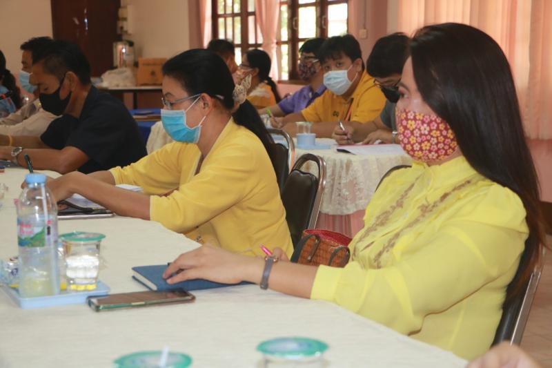 32. สำนักงาน กศน.กำแพงเพชร ดำเนินการจัดประชุมวางแผน การจัดทำสื่อวีดิทัศน์สำหรับการจัดการศึกษาออนไลน์