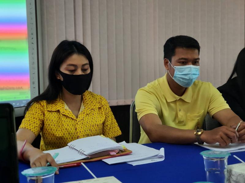 8. ผู้อำนวยการสำนักงาน กศน. จังหวัดกำแพงเพชร เข้าร่วมประชุมข้าราชการครู เพื่อพิจารณาจัดทำหลักสูตรการอบรมข้าราชการ สายผู้สอน ประจำปี 2563 