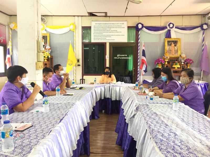 14. สำนักงาน กศน .จังหวัดกำแพงเพชร เข้านิเทศหลักสูตรอาชีพการทำกระเป๋าจากผ้าขาวม้า และนิเทศการเตรียมความพร้อมการจัดกระบวนการเรียนรู้หลักสูตร กศน. 2551 ณ กศน.อำเภอคลองขลุง       