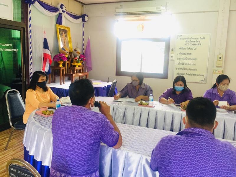 17. สำนักงาน กศน .จังหวัดกำแพงเพชร เข้านิเทศหลักสูตรอาชีพการทำกระเป๋าจากผ้าขาวม้า และนิเทศการเตรียมความพร้อมการจัดกระบวนการเรียนรู้หลักสูตร กศน. 2551 ณ กศน.อำเภอคลองขลุง       