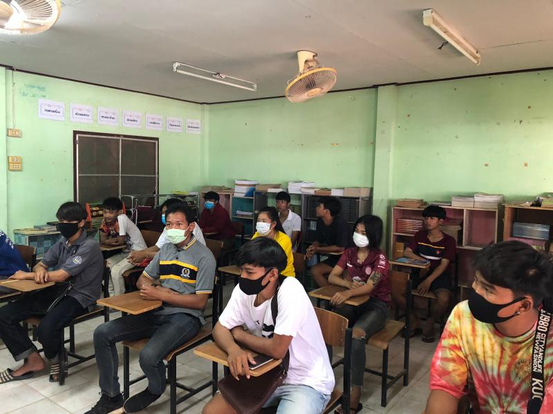 37. สำนักงาน กศน .จังหวัดกำแพงเพชร เข้านิเทศโครงการอบรมหลักสูตร Digital Literacy รุ่นที่ 1 ณ กศน.ตำบลต่างๆ ในความรับผิดชอบของ กศน.อำเภอพรานกระต่าย       