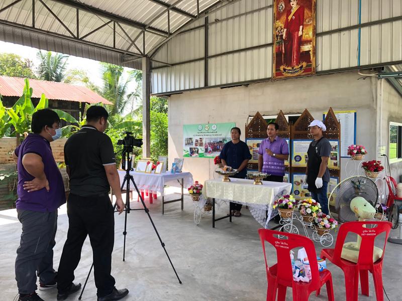 8. สำนักงาน กศน. จังหวัดกำแพงเพชรถ่ายทำหลักสูตรอาชีพ ปลาส้มสุขใจไร้ก้าง กับ กศน.อำเภอคลองขลุง