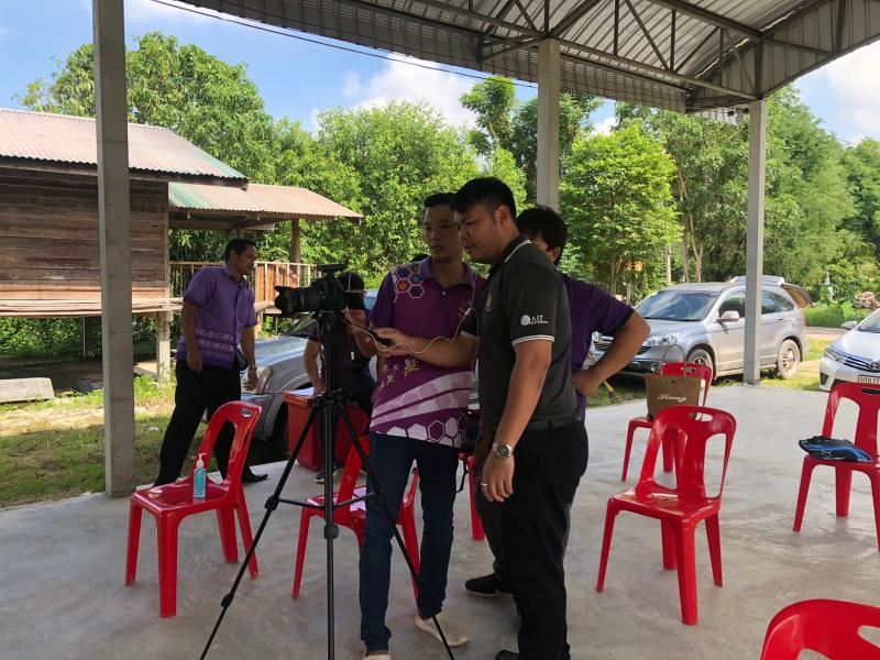 19. สำนักงาน กศน. จังหวัดกำแพงเพชรถ่ายทำหลักสูตรอาชีพ ปลาส้มสุขใจไร้ก้าง กับ กศน.อำเภอคลองขลุง