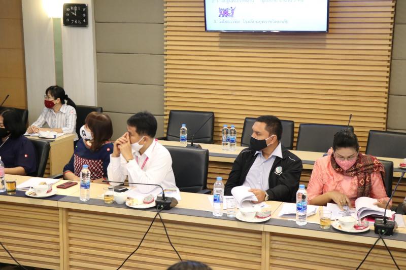 8. ผู้อำนวยการสำนักงาน กศน.กำแพงเพชร ร่วมการประชุมแผนเตรียมการจัดงานถวายผ้าพระกฐินพระราชทาน ประจำปี 2563 