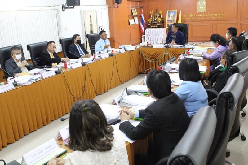 7. ผู้อำนวยการสำนักงาน กศน.จังหวัดกำแพงเพชร เข้าร่วมการประชุมคณะกรรมการศึกษาธิการจังหวัดกำแพงเพชร ครั้งที่ 6 / 2563