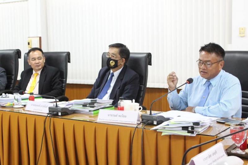 8. ผู้อำนวยการสำนักงาน กศน.จังหวัดกำแพงเพชร เข้าร่วมการประชุมคณะกรรมการศึกษาธิการจังหวัดกำแพงเพชร ครั้งที่ 6 / 2563