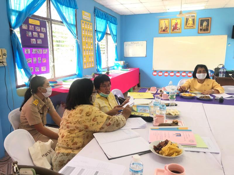 5. สำนักงาน กศน .จังหวัดกำแพงเพชร เข้าตรวจประเมินคัดเลือก กศน.ตำบลต้นแบบ 5 ดีพรีเมียม กศน.ตำบลคลองน้ำไหล 