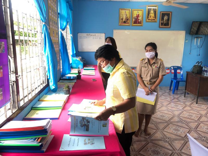 7. สำนักงาน กศน .จังหวัดกำแพงเพชร เข้าตรวจประเมินคัดเลือก กศน.ตำบลต้นแบบ 5 ดีพรีเมียม กศน.ตำบลคลองน้ำไหล 