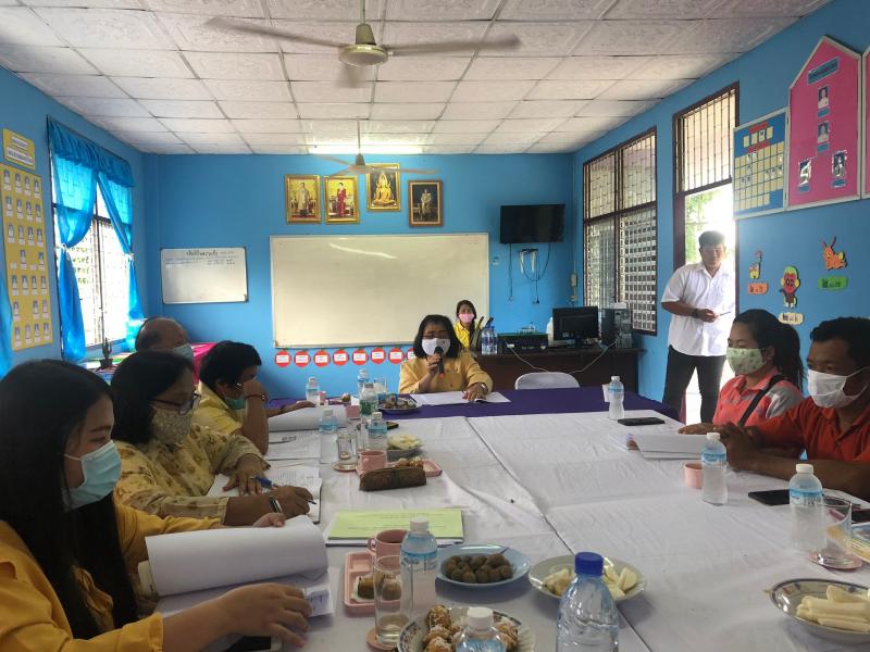 12. สำนักงาน กศน .จังหวัดกำแพงเพชร เข้าตรวจประเมินคัดเลือก กศน.ตำบลต้นแบบ 5 ดีพรีเมียม กศน.ตำบลคลองน้ำไหล 