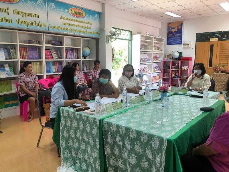 19. สำนักงาน กศน .จังหวัดกำแพงเพชร เข้าตรวจประเมินคัดเลือก กศน.ตำบลต้นแบบ 5 ดีพรีเมียม กศน.ตำบลลานกระบือ 