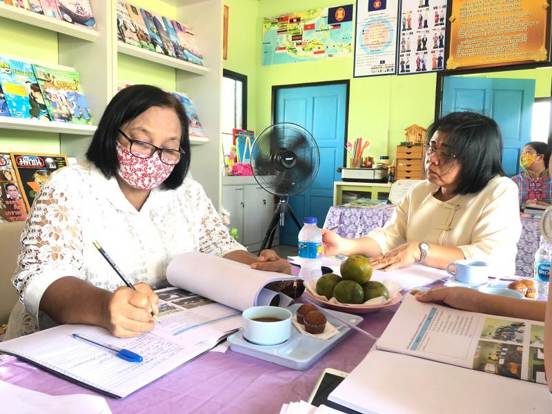 8. สำนักงาน กศน .จังหวัดกำแพงเพชร เข้าตรวจประเมินคัดเลือก กศน.ตำบลต้นแบบ 5 ดีพรีเมียม กศน.ตำบลหนองทอง