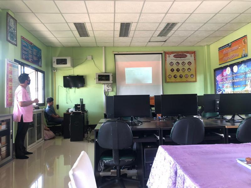 9. สำนักงาน กศน .จังหวัดกำแพงเพชร เข้าตรวจประเมินคัดเลือก กศน.ตำบลต้นแบบ 5 ดีพรีเมียม กศน.ตำบลหนองทอง