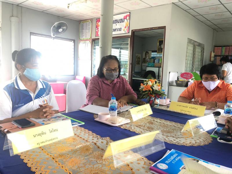 8. สำนักงาน กศน .จังหวัดกำแพงเพชร เข้าตรวจประเมินคัดเลือก กศน.ตำบลต้นแบบ 5 ดีพรีเมียม กศน.ตำบลทุ่งทราย