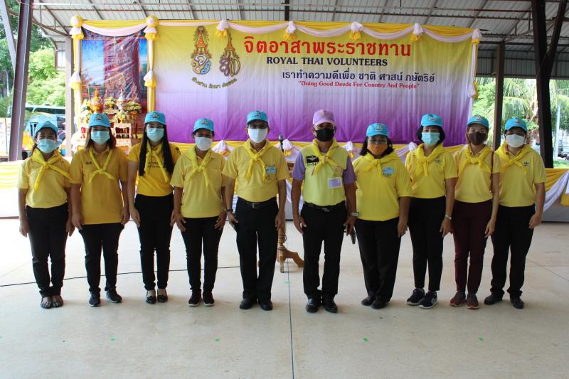 27. สำนักงาน สำนักงาน กศน.กำแพงเพชร ร่วมกิจกรรมเฉลิมพระเกียรติพระบาทสมเด็จพระเจ้าอยู่หัวฯ