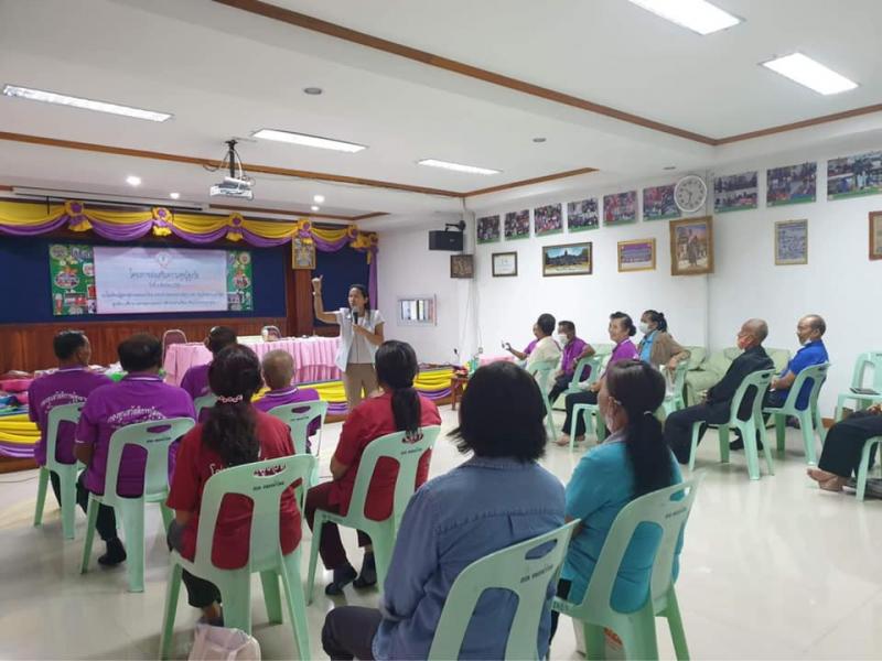 6. สำนักงาน กศน .จังหวัดกำแพงเพชร เข้านิเทศโครงการส่งเสริมความสุขผู้สูงอายุ ดำเนินการโดย กศน.ตำบลคลองน้ำไหล