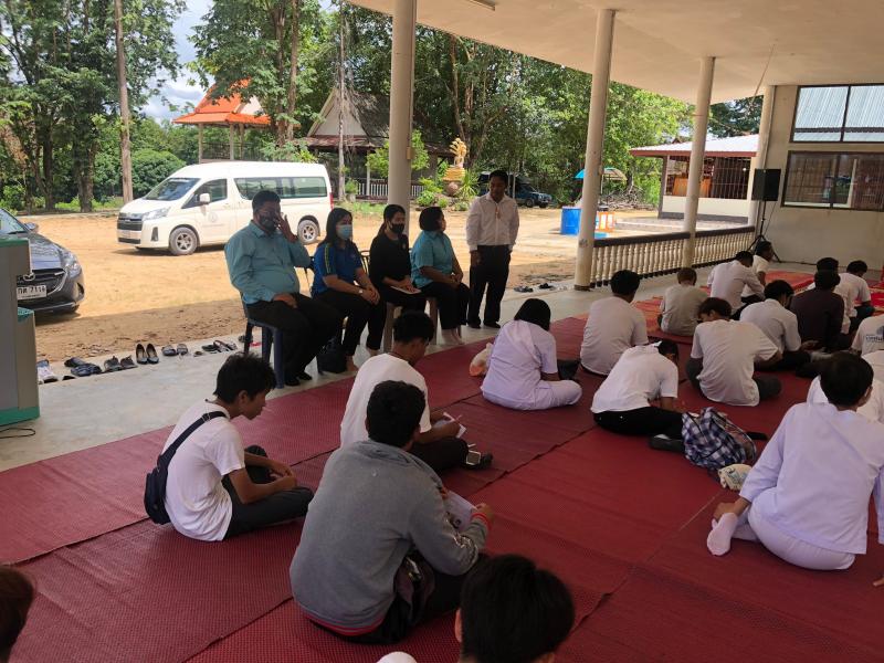 5. สำนักงาน กศน .จังหวัดกำแพงเพชร เข้านิเทศมโครงการอบรมโครงการส่งเสริมคุณธรรมจริยธรรมนักศึกษา กศน. อำเภอคลองลาน