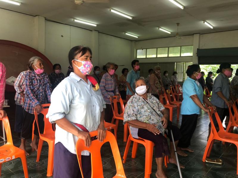 16. สำนักงาน กศน .จังหวัดกำแพงเพชร เข้านิเทศการจัดกิจกรรม โครงการส่งเสริมสุขภาพผู้สูงวัยสร้างจิตสดใส ของ กศน. อำเภอคลองขลุง