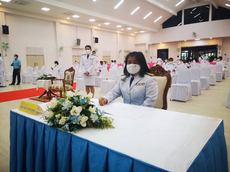 17. สำนักงาน กศน. จังหวัดกำแพงเพชร ร่วมกิจกรรมเฉลิมพระเกียรติ สมเด็จพระนางเจ้าสิริกิติ์ พระบรมราชินีนาถ พระบรมราชชนนีพันปีหลวง