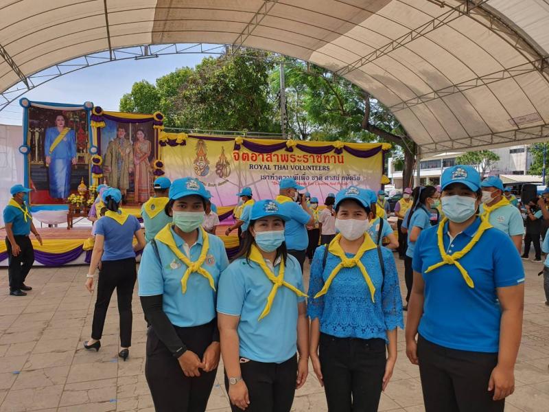 32. สำนักงาน กศน. จังหวัดกำแพงเพชร ร่วมกิจกรรมเฉลิมพระเกียรติ สมเด็จพระนางเจ้าสิริกิติ์ พระบรมราชินีนาถ พระบรมราชชนนีพันปีหลวง