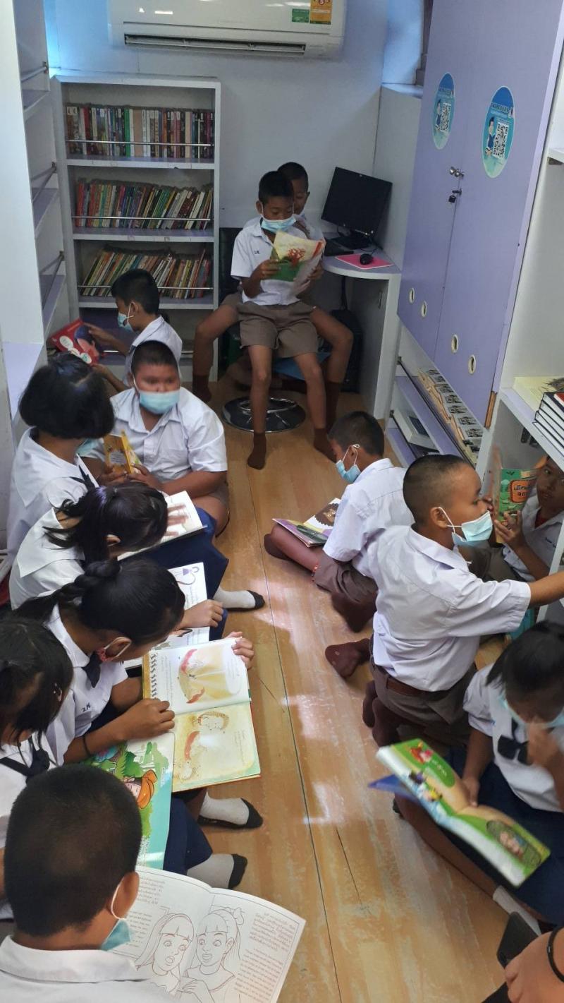 14. สำนักงาน กศน.จังหวัดกำแพงเพชร ร่วมกิจกรรมส่งเสริมการอ่าน  ณ โรงเรียนวัดราษฎร์เจริญพร ตำบลทรงธรรม 