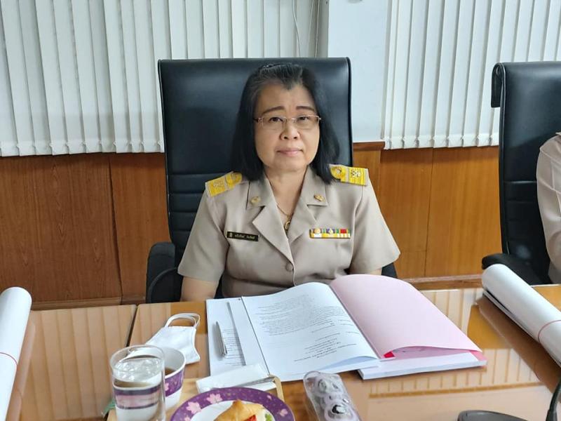 1. ผู้อำนวยการสำนักงาน กศน.จังหวัดกำแพงเพชร เข้าร่วมประชุมประชุมคณะกรรมการคัดเลือกครูผู้สมควร ได้รับรางวัลสมเด็จเจ้าฟ้ามหาจักรี ครั้งที่ ๔ ปี ๒๕๖๔