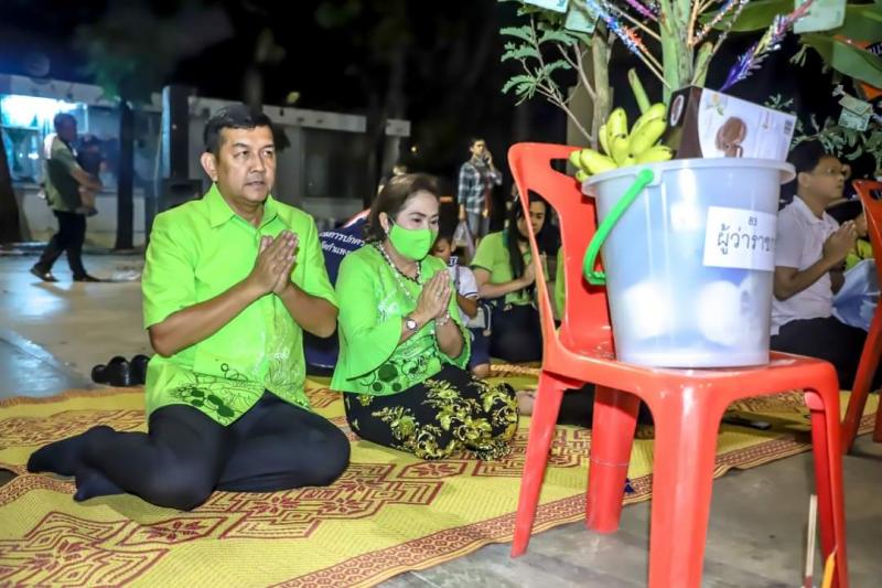 14. สำนักงาน กศน.จังหวัดกำแพงเพชร ร่วมพิธีทอดผ้าป่าแถว เนื่องในงาน 