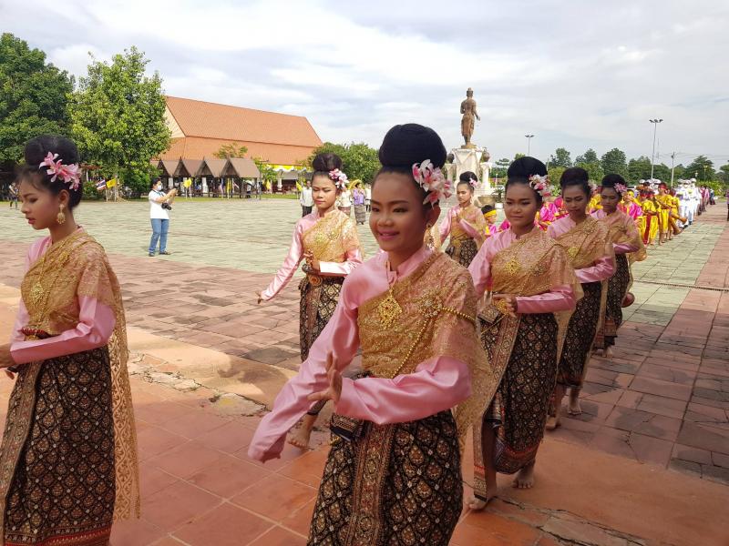 7. เข้าร่วมพิธีถวายผ้าพระกฐินพระราชทาน ประจำปี 2563