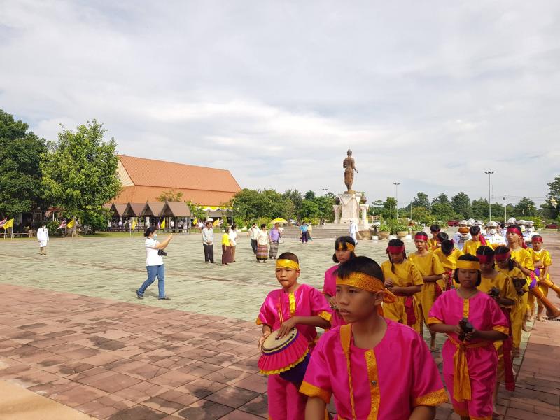 9. เข้าร่วมพิธีถวายผ้าพระกฐินพระราชทาน ประจำปี 2563