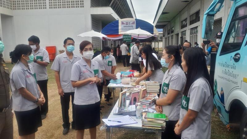 8. ร่วมพิธีเปิดหน่วยแพทย์เคลื่อนที่ พอ.สว.จังหวัดกำแพงเพชร