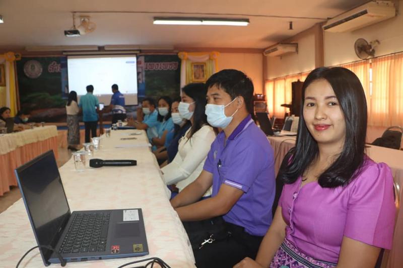 2. ประชุมรับฟังการปฐมนิเทศผ่านระบบออนไลน์ เรื่อง “หลักสูตรการจัดกิจกรรม กศน. ป้องกันภาวะซึมเศร้า คงสมรรถนะทางกายใ จิต และสมองของผู้สูงอายุ