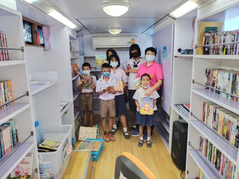 11. กิจกรรม  ส่งเสริมการอ่าน  ณ  โรงเรียนบ้านโนนม่วง  ตำบลนครชุม  อำเภอเมือง  จังหวัดกำแพงเพชร