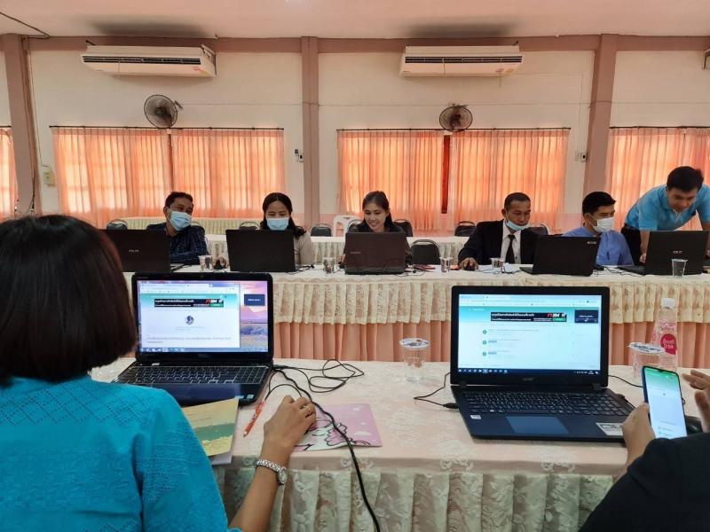 6. ประชุมโครงการสนับสนุนการพัฒนาบุคลากร กศน.แบบ online หลักสูตรการจัดกิจกรรม กศน. ป้องกันสภาวะซึมเศร้า คงสมรรถนะทางกาย จิตและสมองของผู้สูงอายุ รุ่นที่ 2 