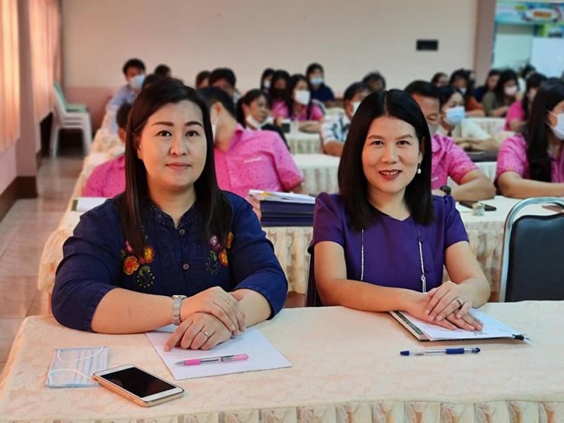 5. สำนักงาน กศน.จังหวัดกำแพงเพชร จัดโครงการให้ความรู้ตามหลักทฤษฎีใหม่ประยุกต์สู่ “โคก หนอง นา โมเดล”