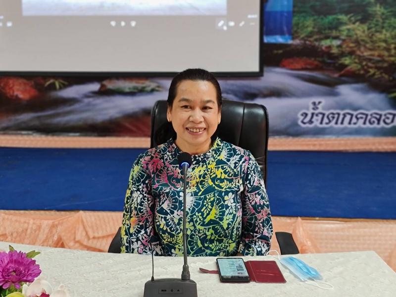 5. โครงการอบรมเชิงปฏิบัติการเพิ่มศักยภาพการจัดกิจกรรมการเรียนรู้ทางวิทยาศาสตร์ Science show สำหรับบุคลากรในสังกัด กศน.จังหวัดกำแพงเพชร