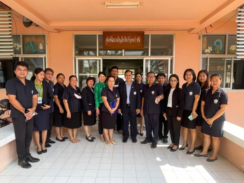 4. นิเทศติดตามงานของสถานศึกษาในสังกัด พร้อมมอบนโยบายการปฏิบัติงาน ประจำปีงบประมาณ พ.ศ.2566