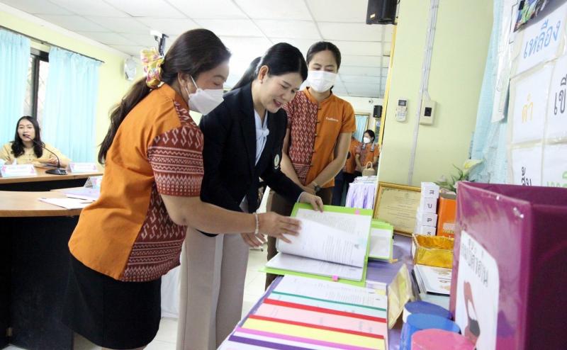 2. ติดตาม ตรวจสอบ และเมินคุณภาพการจัดการศึกษา ตามมาตรฐานการศึกษาของสถานศึกษานอกระบบและการศึกษาตามอัธยาศัย