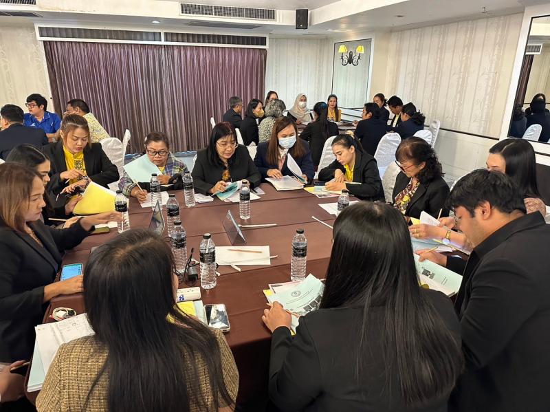 2. เข้าร่วมประชุมเชิงปฏิบัติการจัดทำคู่มือในการนิเทศ ติดตาม การใช้ระบบเทคโนโลยีสารสนเทศ CAPER ในการจัดการเรียนรู้สำหรับคนพิการ สังกัดกรมส่งเสริมการเรียนรู้