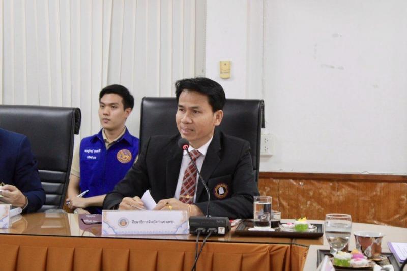 6. สำนักงานส่งเสริมการเรียนรู้ จังหวัดกำแพงเพชร โดยว่าที่ พ.ต.ดำริห์ ติยะวัฒน์ ผู้อำนวยการสำนักงาน ส่งเสริมการเรียนรู้จังหวัดกำแพงเพชร เข้าร่วมประชุมฯ เพื่อร่วมหารือแนวทาง การดำเนินงานดูแลรักษาความสงบเรียบร้อยและความปลอดภัย