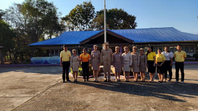 4. กิจกรรมเคารพรงชาติไทย