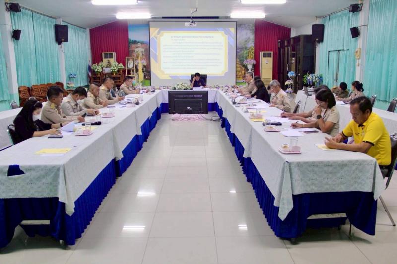 2. ประชุมสรุปผลการดำนเนินงาน ประจำปีของศูนย์เสมารักษ์สำนักงานศึกษาธิการจังหวัดกำแพงเพชร