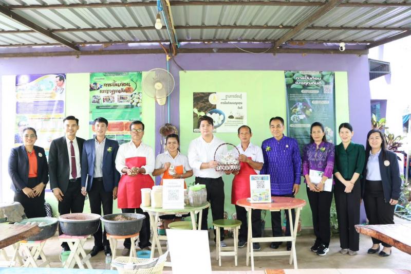 4. การประเมินศูนย์การเรียรู้ตามหลักปรัชญาของเศรษฐกิจพอเพียงด้านการศึกษาของ สกร.ระดับอำเภอบึงสามัคคี