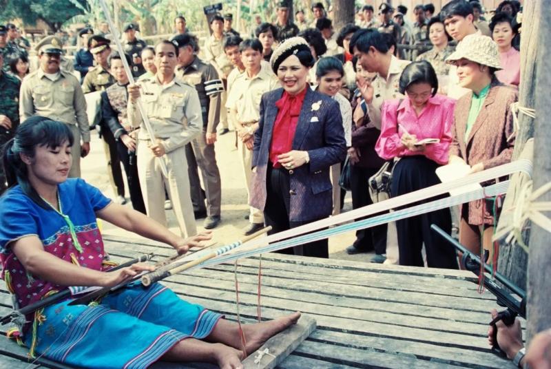 7. พระราชกรณียกิจ พระพันปีหลวง พระเมตตาต่อพสกนิกรชาวไทยอย่างหาที่สุดมิได้