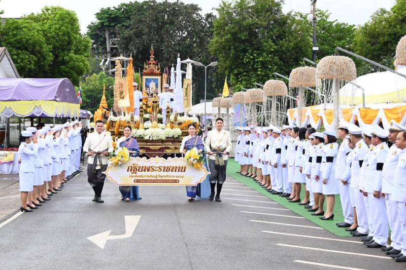 5. ร่วมพิธีถวายผ้าพระกฐินพระราชทาน ประจำปีพุทธศักราช 2568