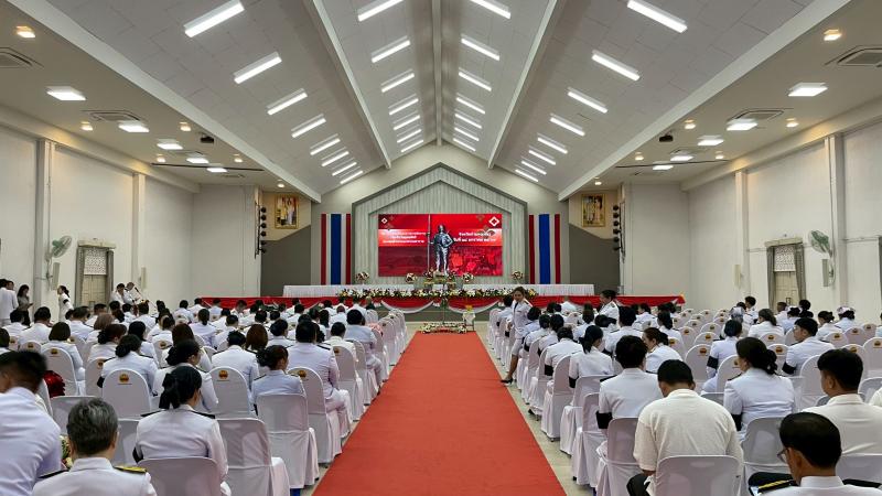 3. เข้าร่วม รัฐพิธี 